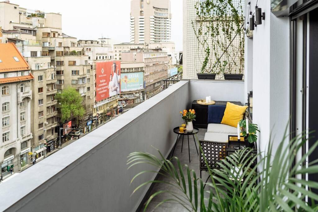 Amazing City View - Terrace+Netflix - City Center Bükreş Dış mekan fotoğraf